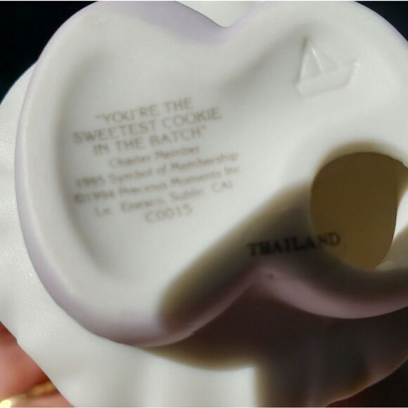 Precious Moments "You're the Sweetest Cookie in the Batch" 1995 - Picture 3 of 5